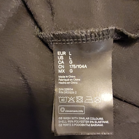 H&M black dress top - Picture 7 of 8